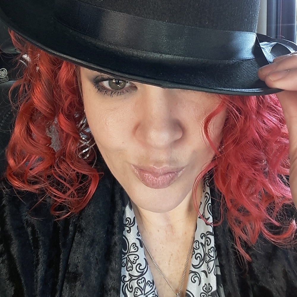 Meet your Posher, Krisanie